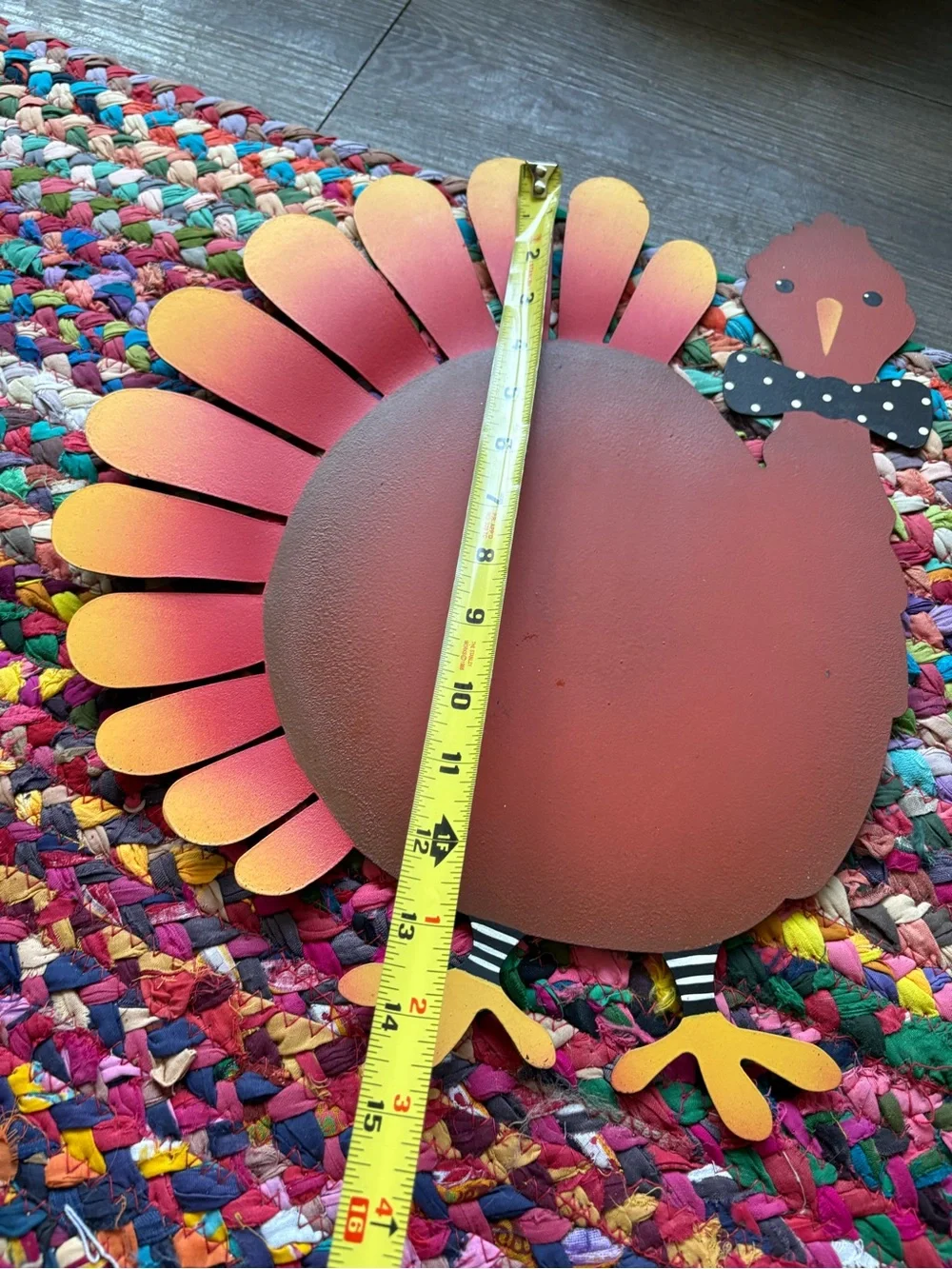 ROEDA 15 INCH HAND-PAINTED METAL THANKSGIVING TURKEY DOOR WREATH MAGNET